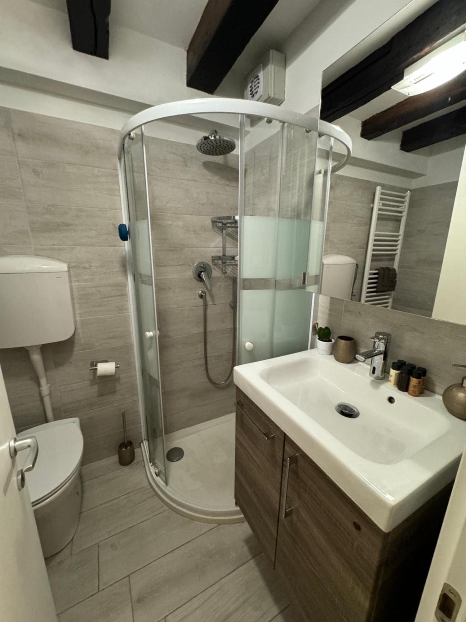 Eden Luxury Suite - Venice Santa Croce Luaran gambar